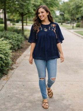Free Generation Embroidered Boho Top Navy Floral Size L